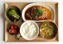 鶏胸肉ハンバーグ｜醤油大使レシピ